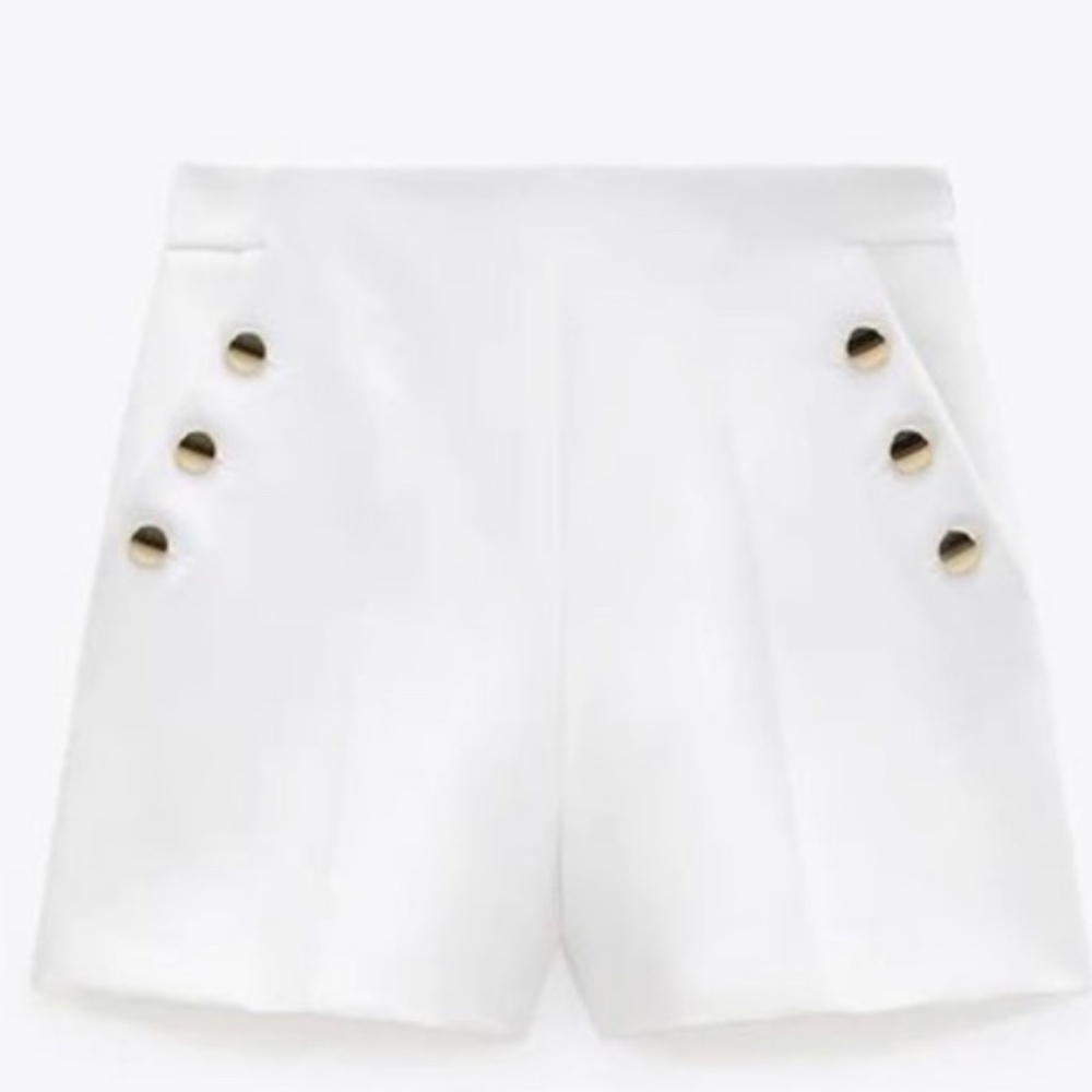 Shorts with buttons on each side